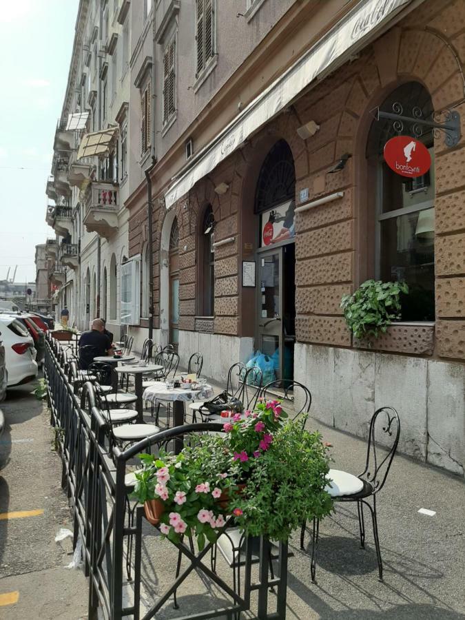 Apartment Porto Baross Rijeka Exterior foto